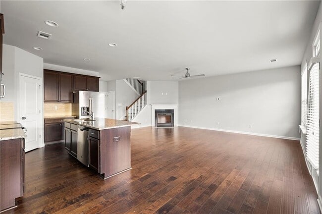 Building Photo - 2628 Stonekey Bend