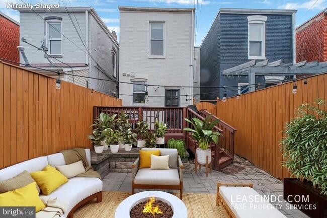 Building Photo - 1241 I St NE