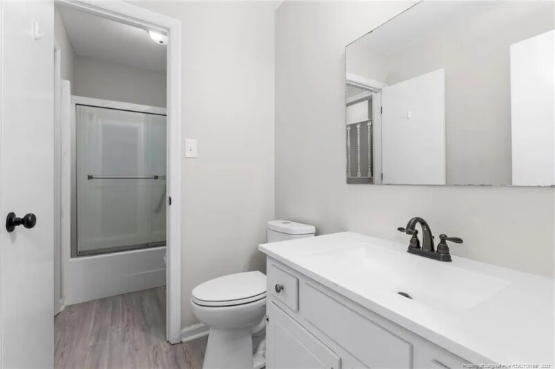 Building Photo - 509 Suffolk Ct