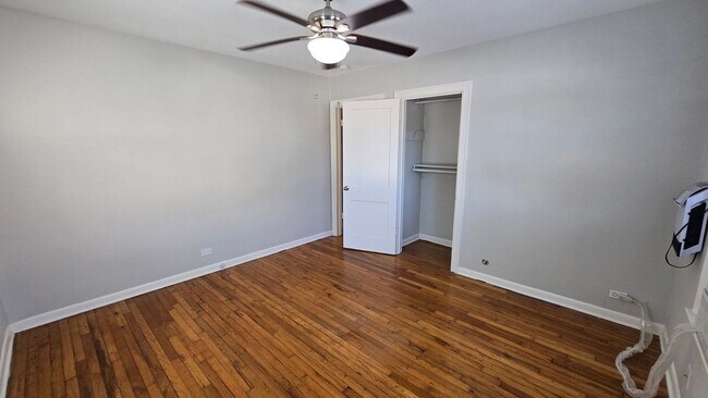 Building Photo - 237 Senisa Dr