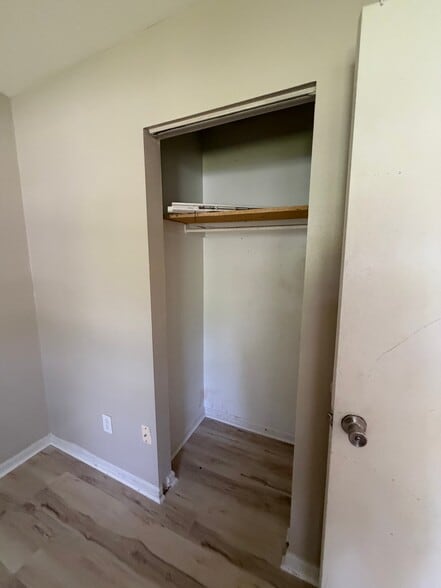 Building Photo - 6009 Stillridge Ct