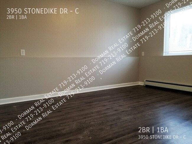 Building Photo - 3950 Stonedike Dr