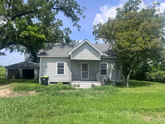 Building Photo - 709 Harrison Ln