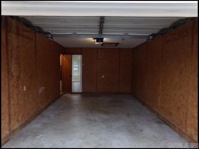 Building Photo - 21 Matthews Ln