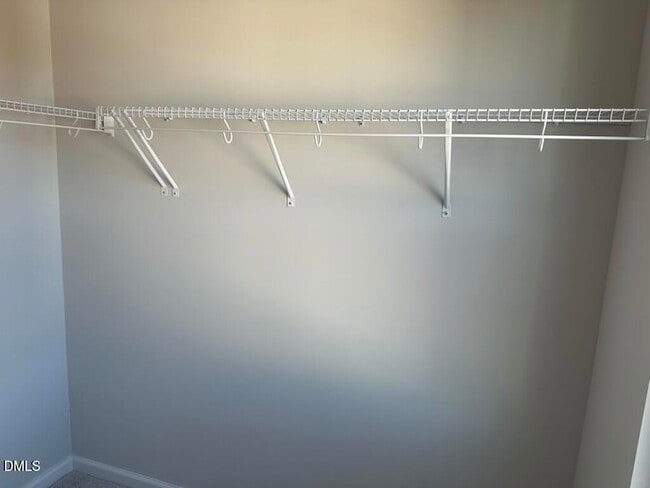 Building Photo - 451 Deercroft Dr