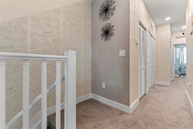 Building Photo - 8367 Central Park Blvd