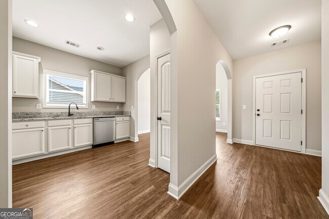 Building Photo - 54 Holsteiner Ln