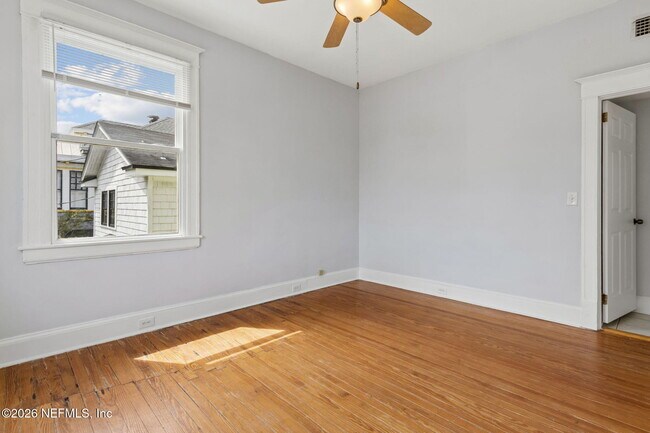 Building Photo - 2527 Forbes St