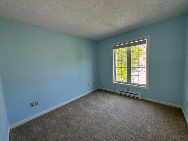Building Photo - 524 Equinox on The Battenkill