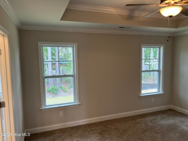 Building Photo - 2205 Rhinestone Dr