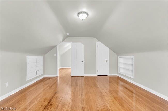 Building Photo - 21106 Gardenview Dr