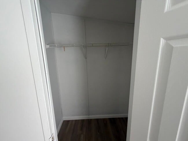 Building Photo - 3 Bed/2 Bath Mobile Home
