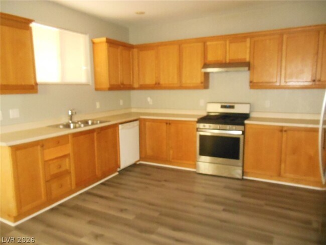 Building Photo - 9747 Waukegan Ave