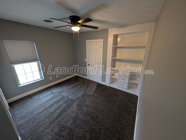 Building Photo - Fully Renovated Historic Home with First-Floor Primary Suite