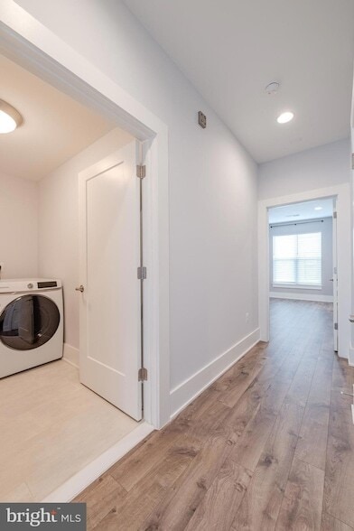 Building Photo - 11382 Emerald Park Rd