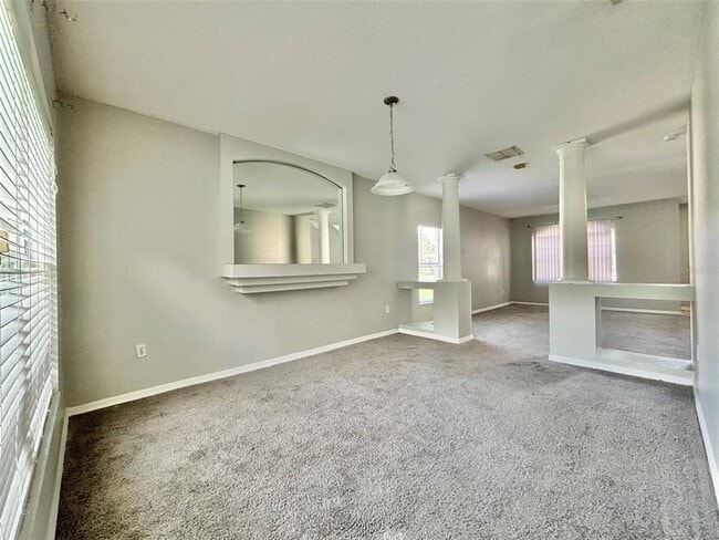 Building Photo - 554 Pinehurst Cove