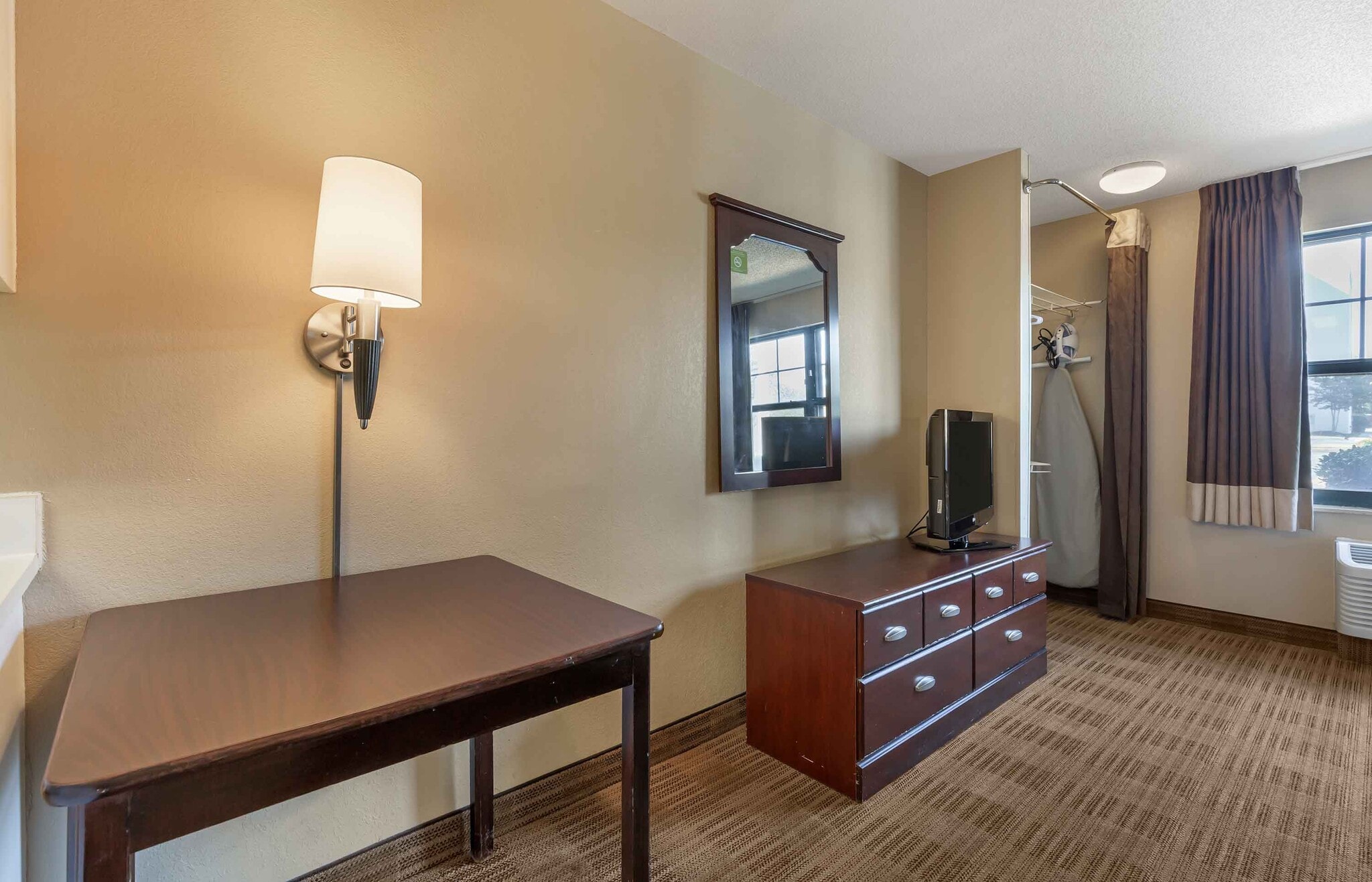 Building Photo - Furnished Studio-Lexington Park - Pax River