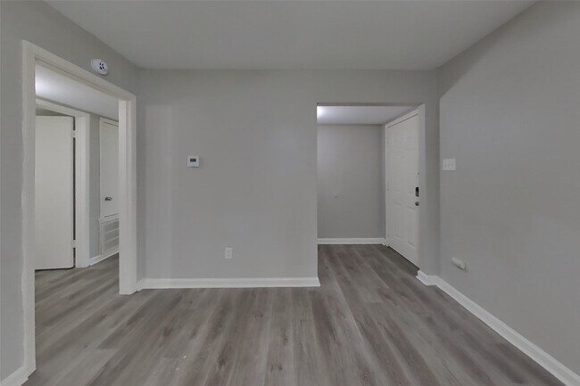 Building Photo - 1438 Peach Spring Dr