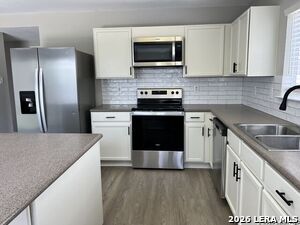 Building Photo - 6814 Knights Haven