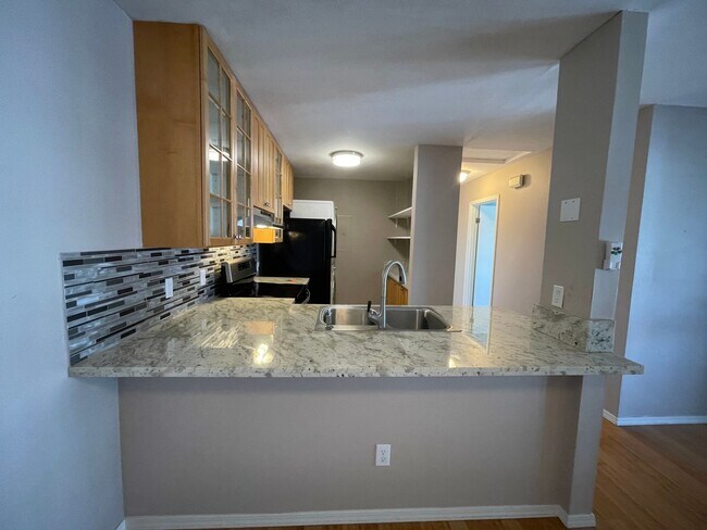 Building Photo - Renovated Napilihau Villages Two Bedroom