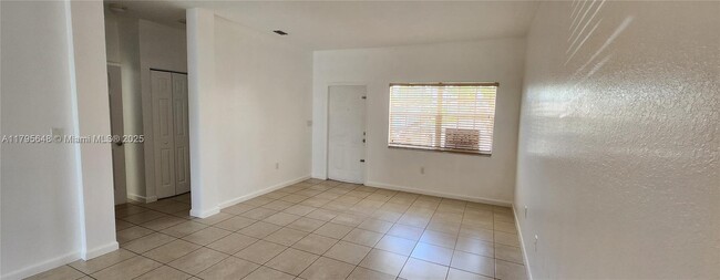 Building Photo - 10949 SW 181st Terrace