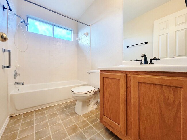 Building Photo - 17412 Casa Piedra Pl