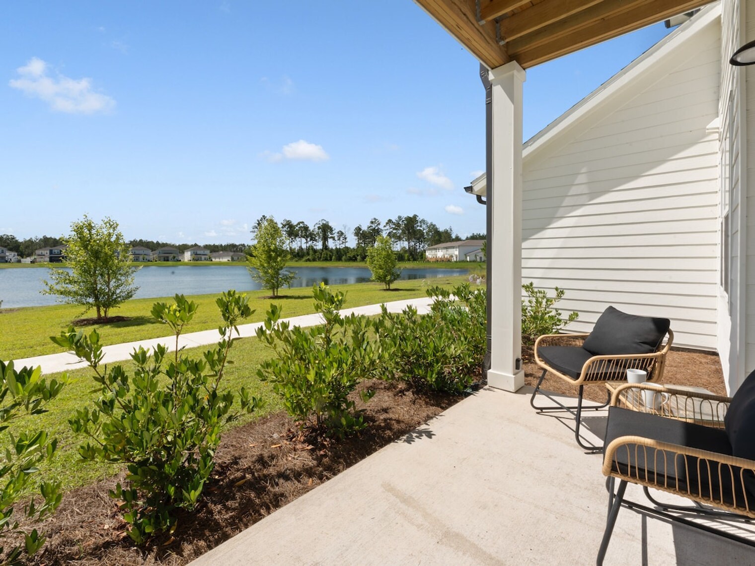 Building Photo - 14105 Epply Dr