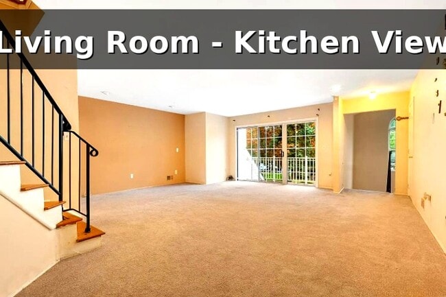 Building Photo - 415 Plymouth Rd