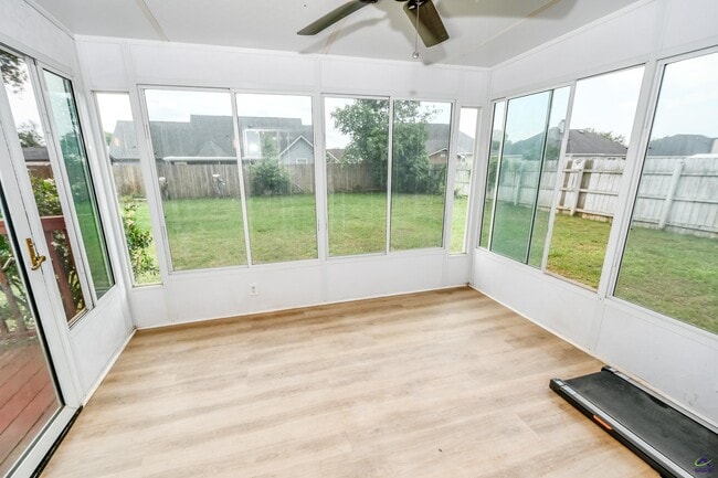 Building Photo - 107 Molland Dr