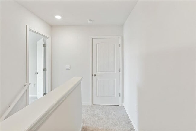 Building Photo - 70 Robinson Ridge