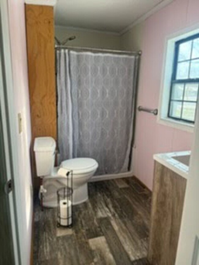 Building Photo - 7670 E 280 N