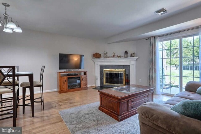 Building Photo - 1952 Wexford Rd