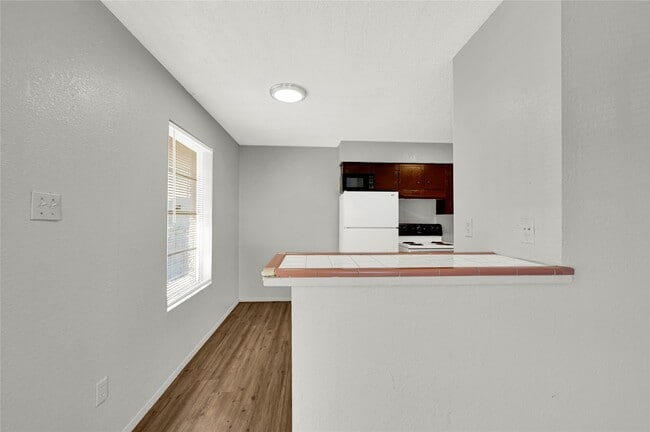 Building Photo - 1711 Wichita St