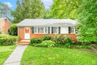 Building Photo - Great Home in the Near West End for Rent