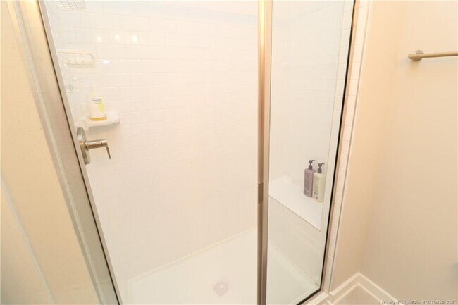 Building Photo - 2151 Maggie Vly Dr
