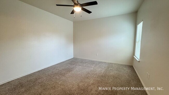 Building Photo - 5510 Kemper St