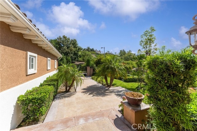 Building Photo - 2528 N San Miguel Dr
