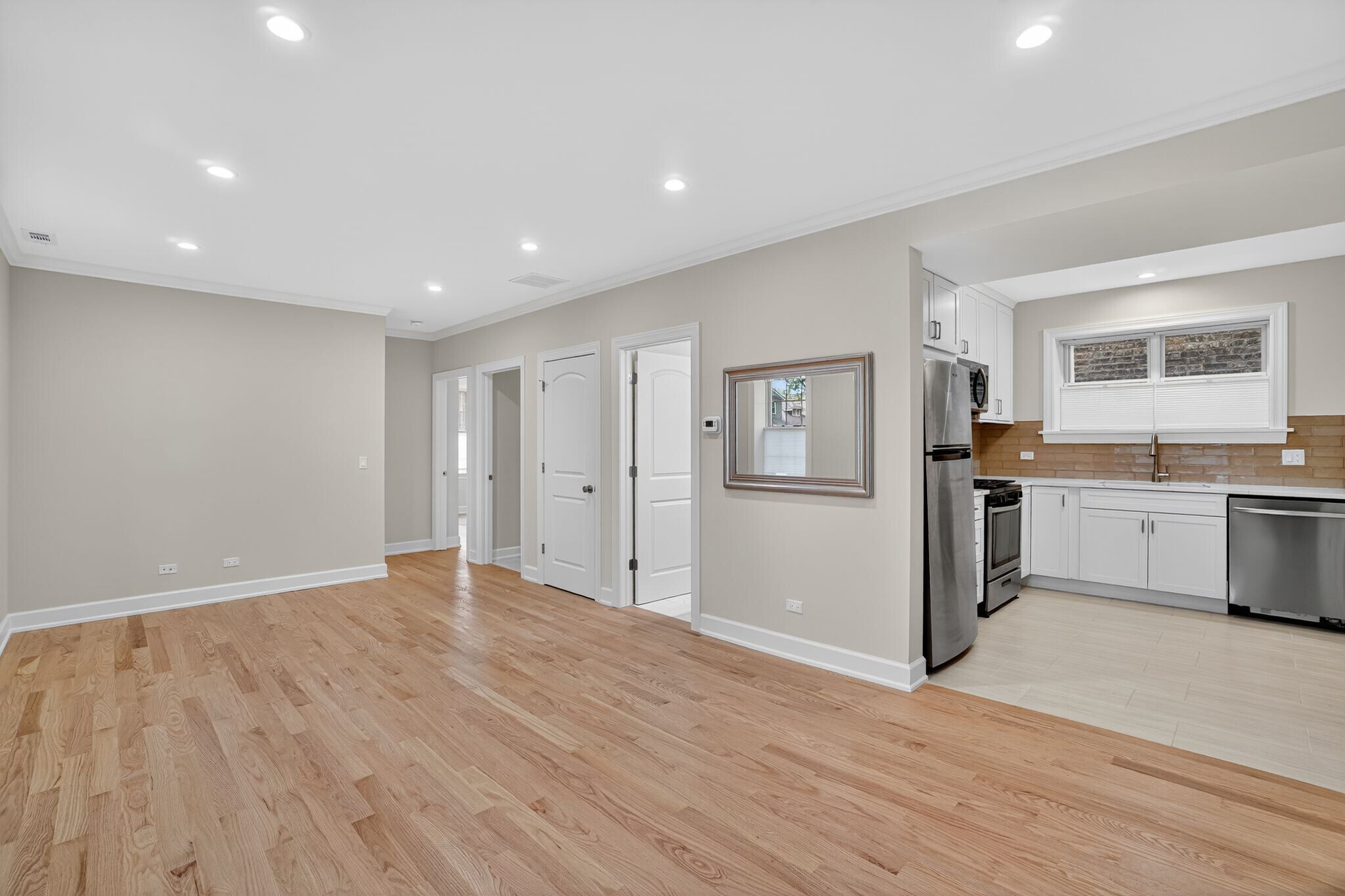 Living/Dining Room View #3 - 2703 W Ardmore Ave