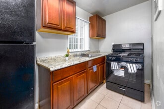 Building Photo - Newbury Square