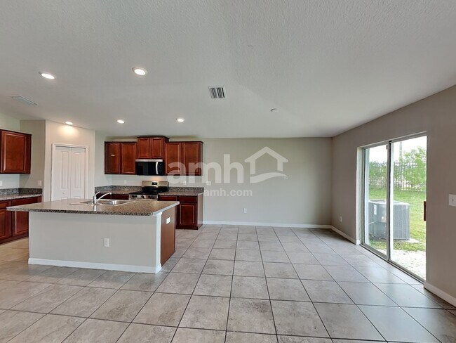 Building Photo - 1629 Climbing Dayflower Dr