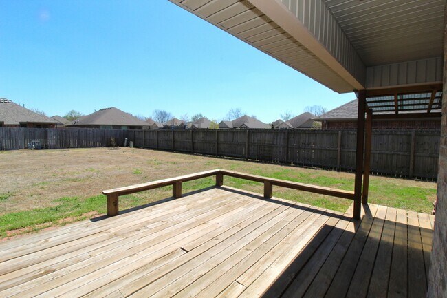 Building Photo - 3038 W Verona Ln