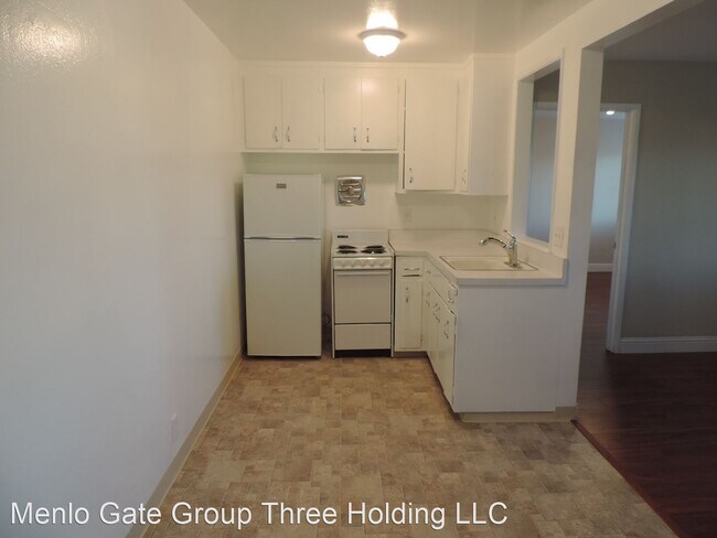 Building Photo - 3618 Alameda de las Pulgas