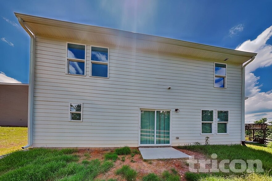 Building Photo - 210 Coventry Ct