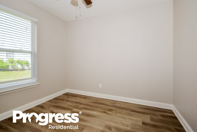 Building Photo - 6277 Cascade Cir