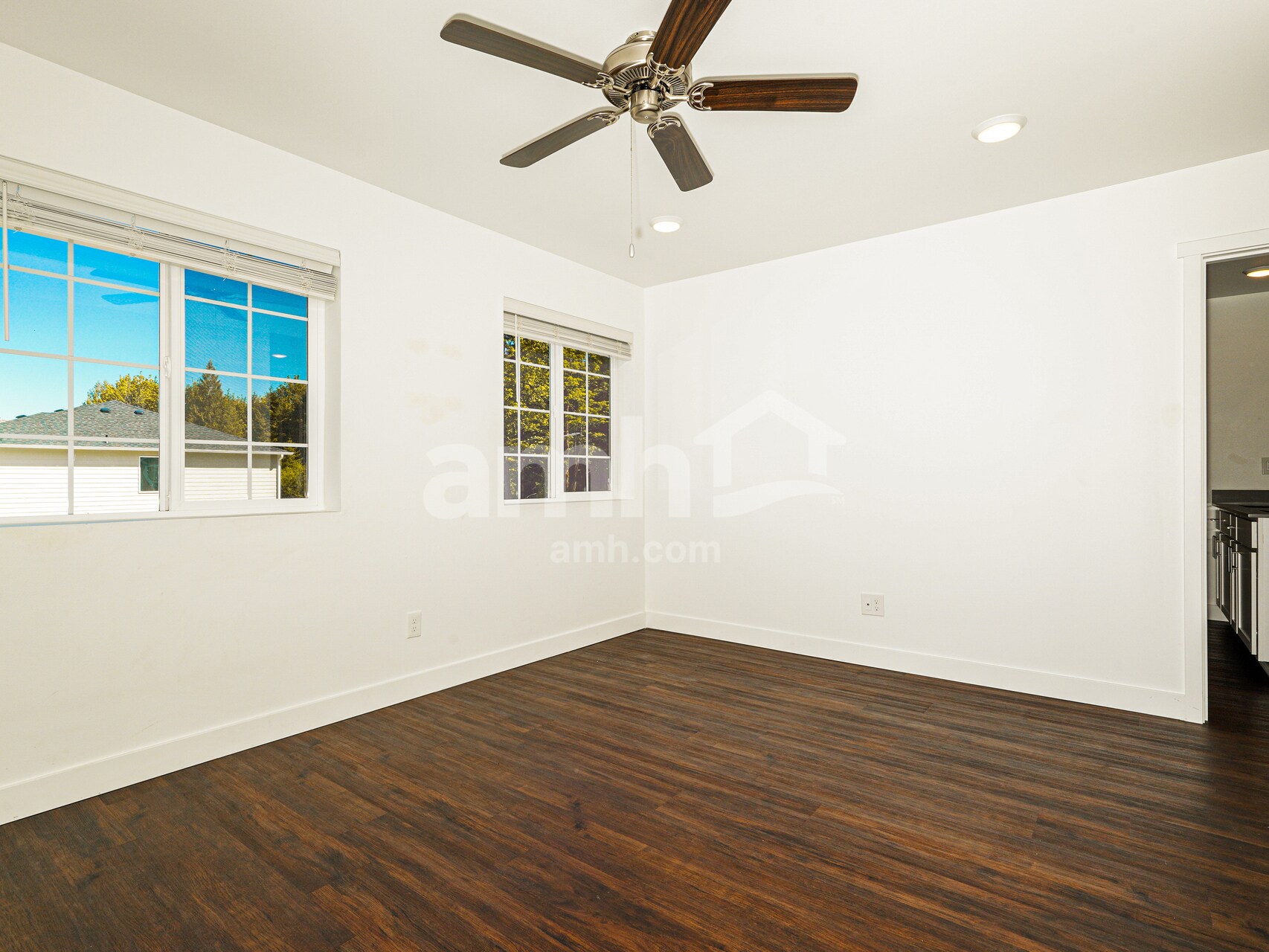 Building Photo - 8031 Dagny St SW