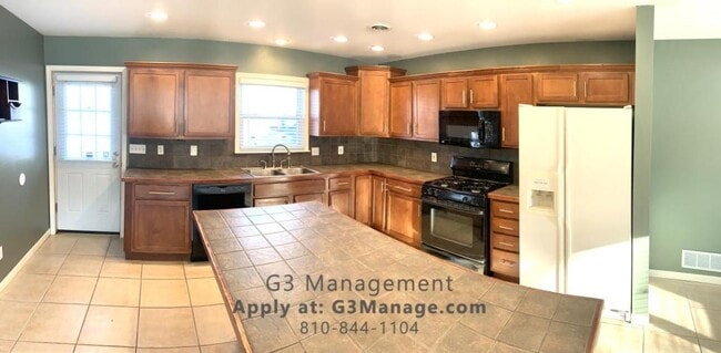 Building Photo - 6304 Stephen