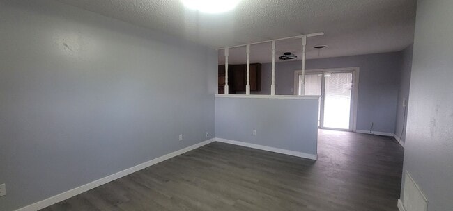 Building Photo - 3102 Magnolia St