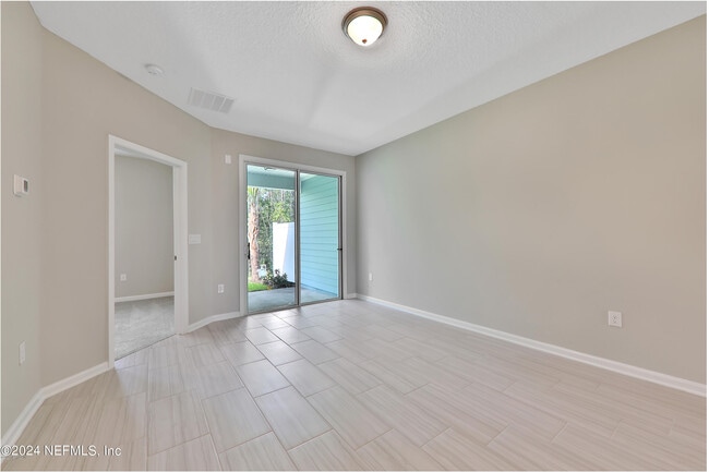 Building Photo - 363 Tamar Ct
