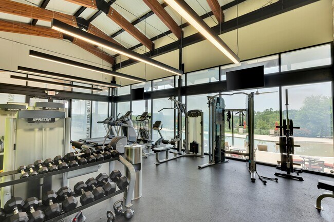 Building Photo - 16412 Enamorado Rd
