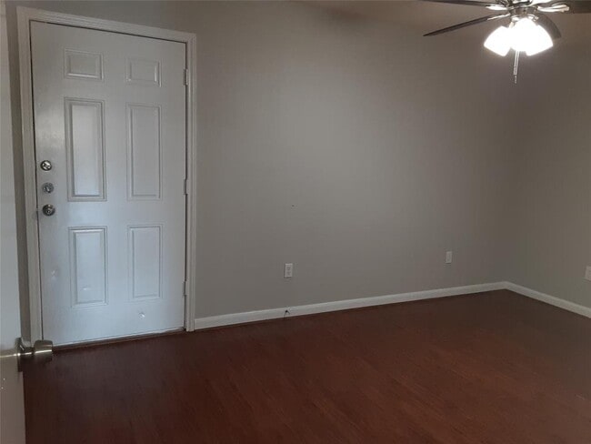 Building Photo - 134 S Bend Ct